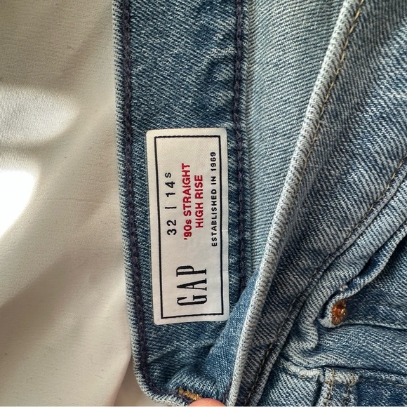GAP 90s Straight High Rise Jeans — Light Blue Wash Sz 32/14 SHORT - Picture 4 of 7